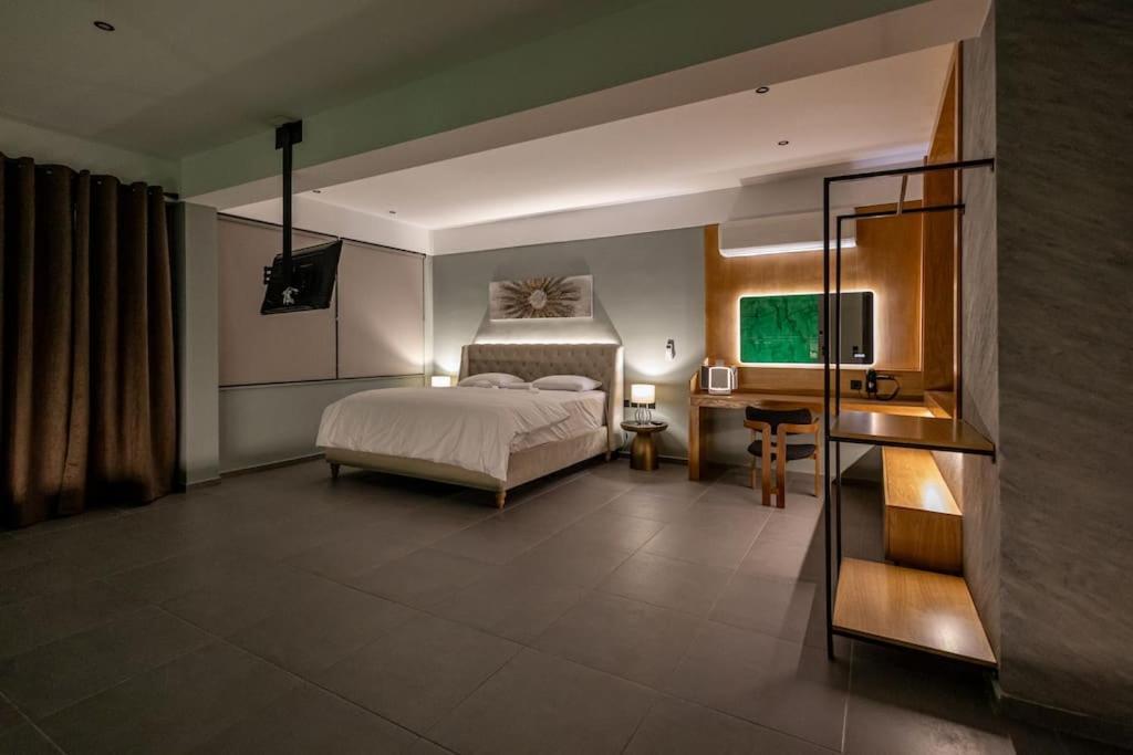 Smaragdi Luxury Jacuzzi Apartment Noho Premium Living Athens Exterior photo